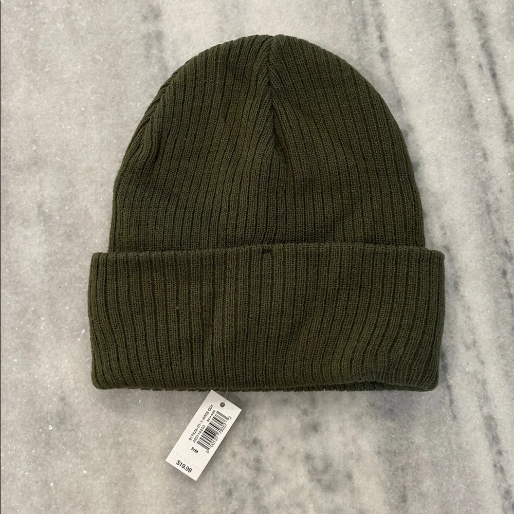 NWT Gap Youth Kids Beanie S/M Olive Green